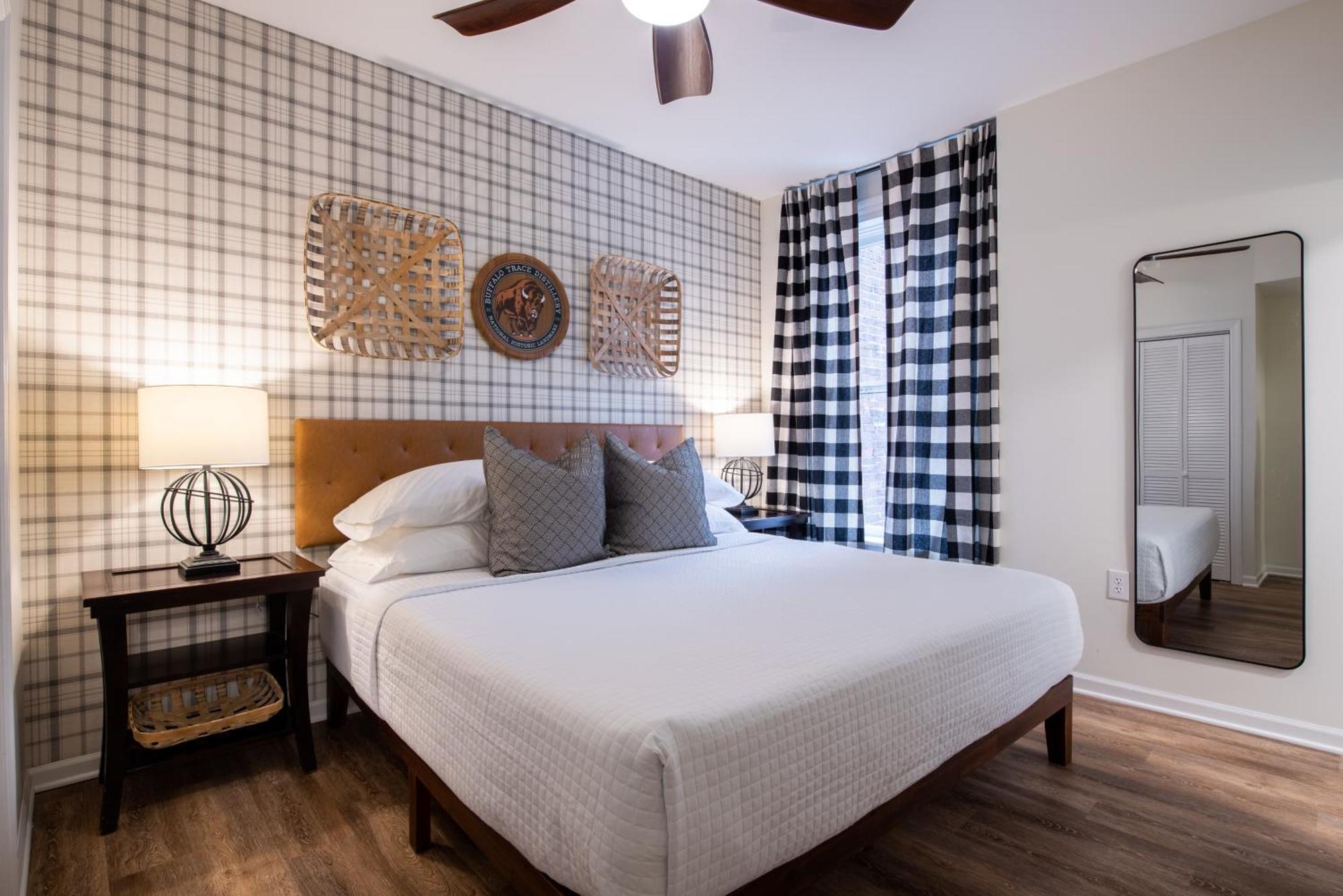 The Woodford Hotel Versailles الغرفة الصورة